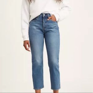 Levi’s Wedgie High Rise Straight Leg Jean, Size 28